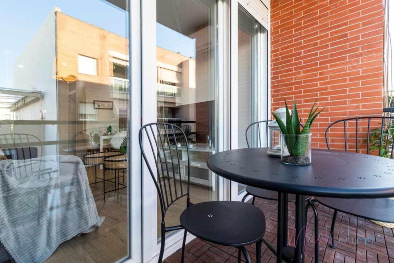 2 Apartamento En Estadio Sevilla 6 Plazas 3 Hab Y Metro ภายนอก รูปภาพ